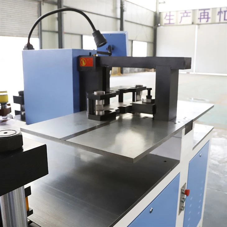 Bus Bar Bending Machine