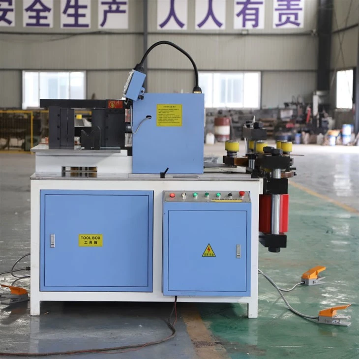 Busbar Bending And Punching Machine